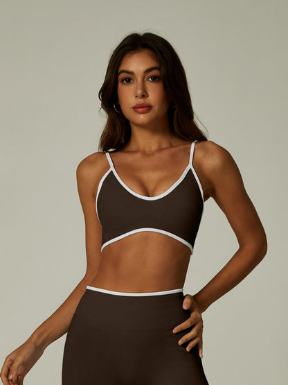 Ensemble de yoga moulant dos nu — sans coutures et à blocs de couleurs