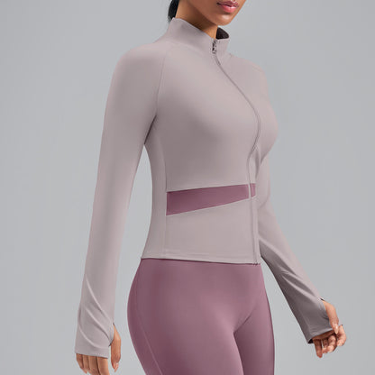 Veste de yoga bicolore à empiècements croisés — haut de sport effet chair