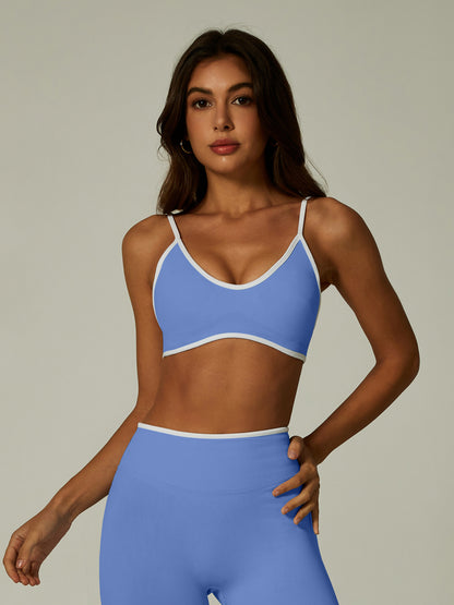 Ensemble de yoga moulant dos nu — sans coutures et à blocs de couleurs