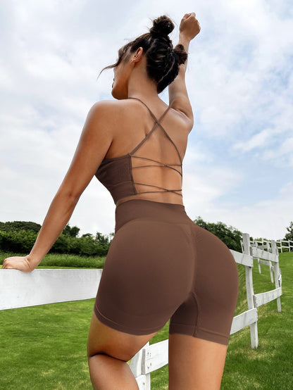 Débardeur yoga femme — dos croisé à fines bretelles
