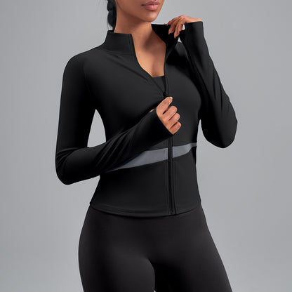 Veste de yoga bicolore à empiècements croisés — haut de sport effet chair