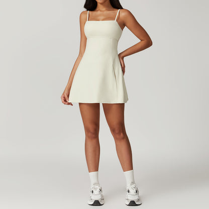 Robe de sport anti-décolleté — Avec soutien-gorge intégré