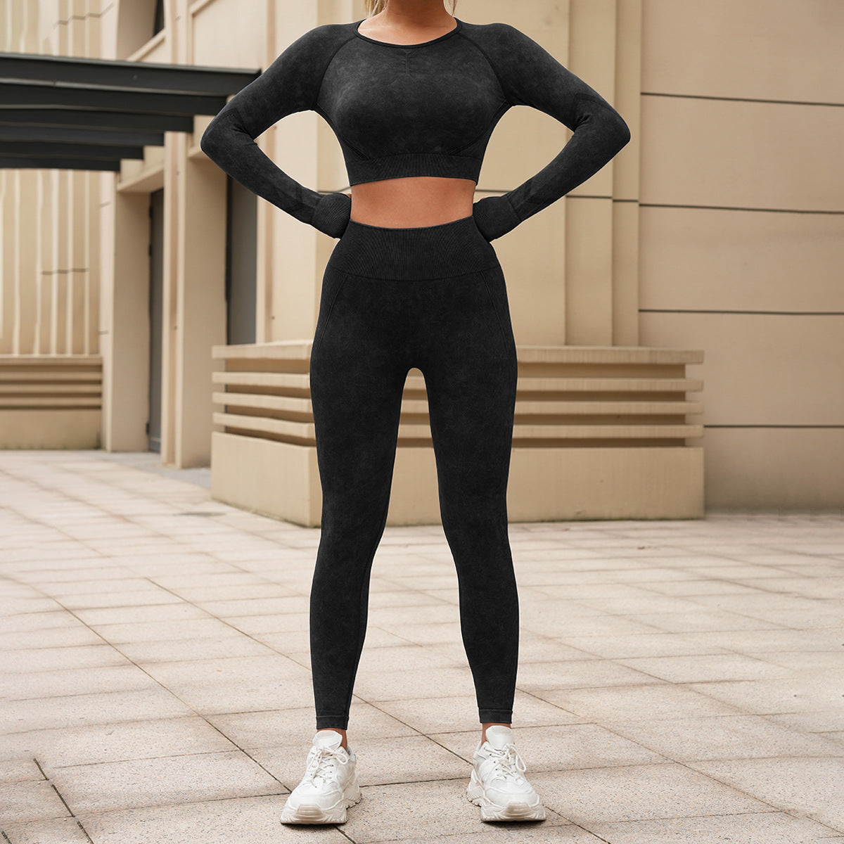 Ensemble de yoga délavé — style européen et américain
